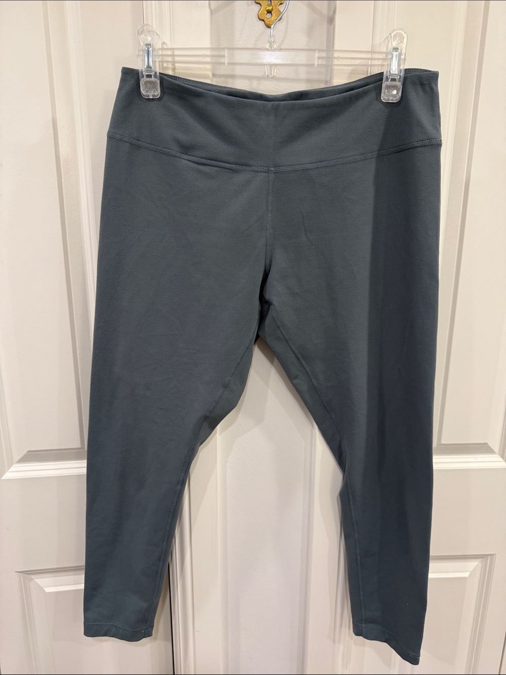Zella Sage Green High-Rise 7/8 Leggings